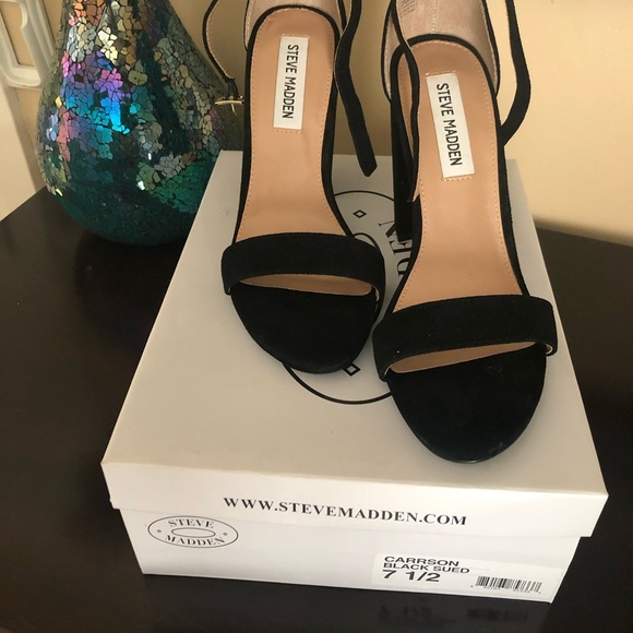 Shoes - Picture 2 of 2